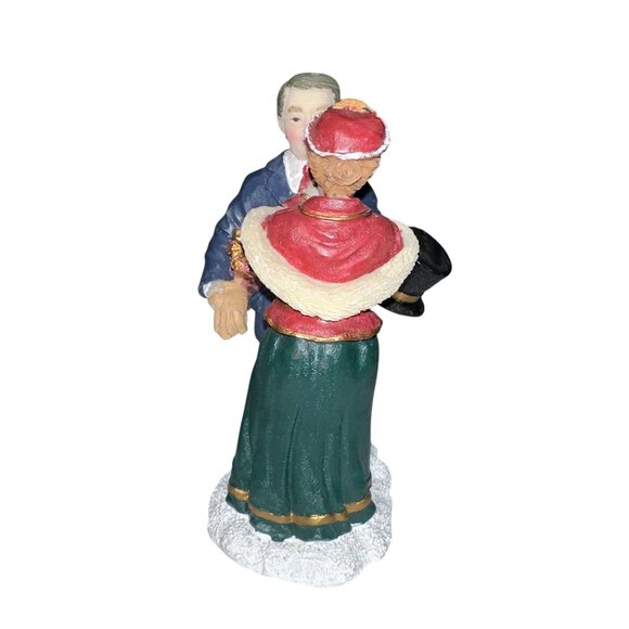 Vtg 2000 Village Square Dancing Couple Children 3 Pc Figurine Mervyn Christmas - Picture 4 of 12